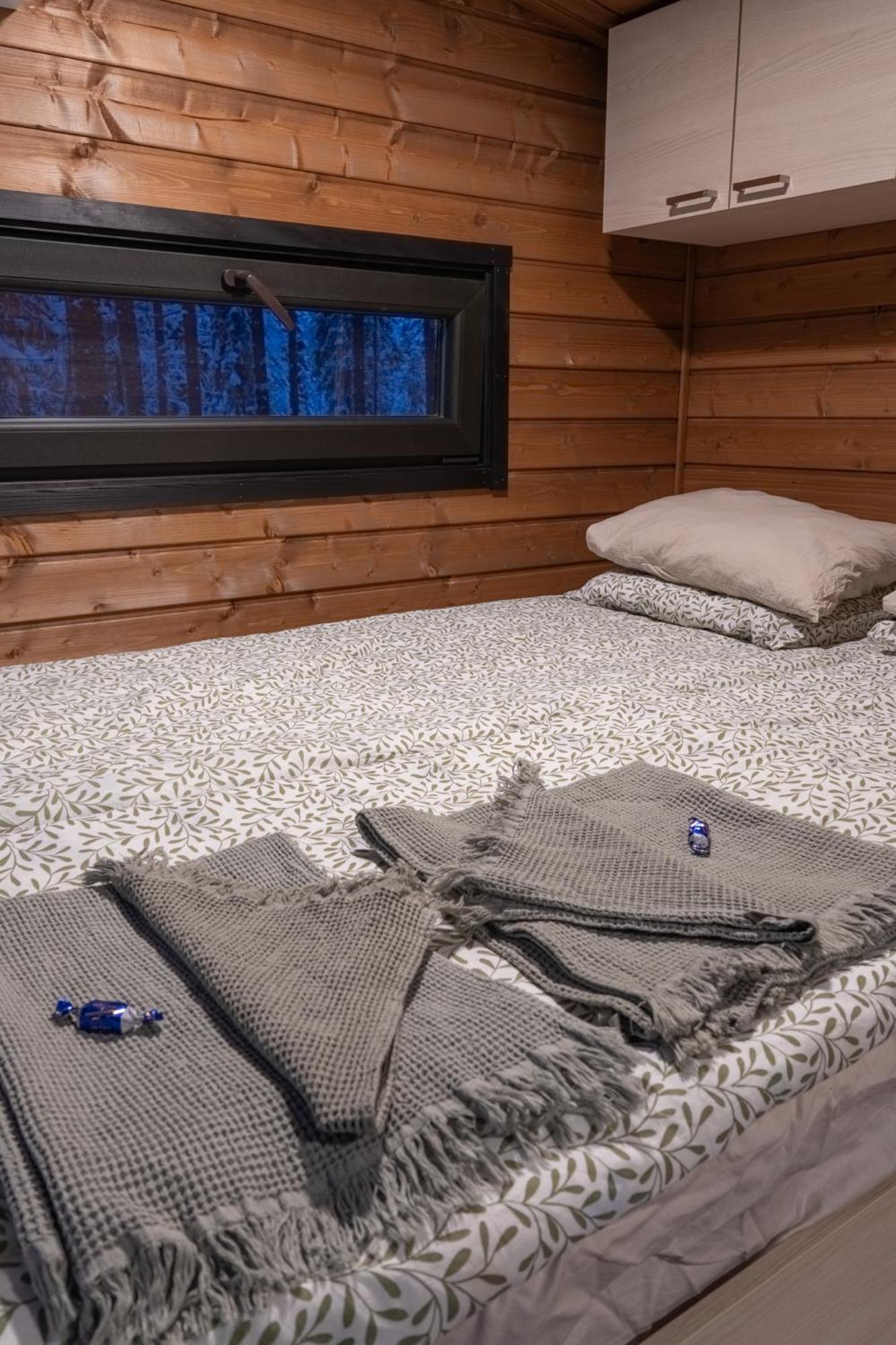 Kotatuli Forest Lodge Rovaniemi Buitenkant foto